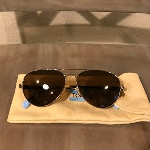 Toms Aviator Sunglasses